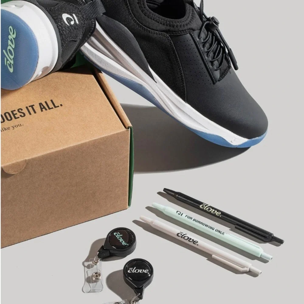 Clove Women’s Black Clove Classic Shoes - Picture 9 of 10